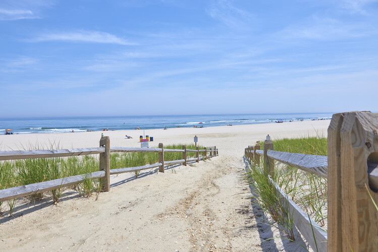 Direct beach access from LBI pet friendly hotel | Drifting Sands LBI