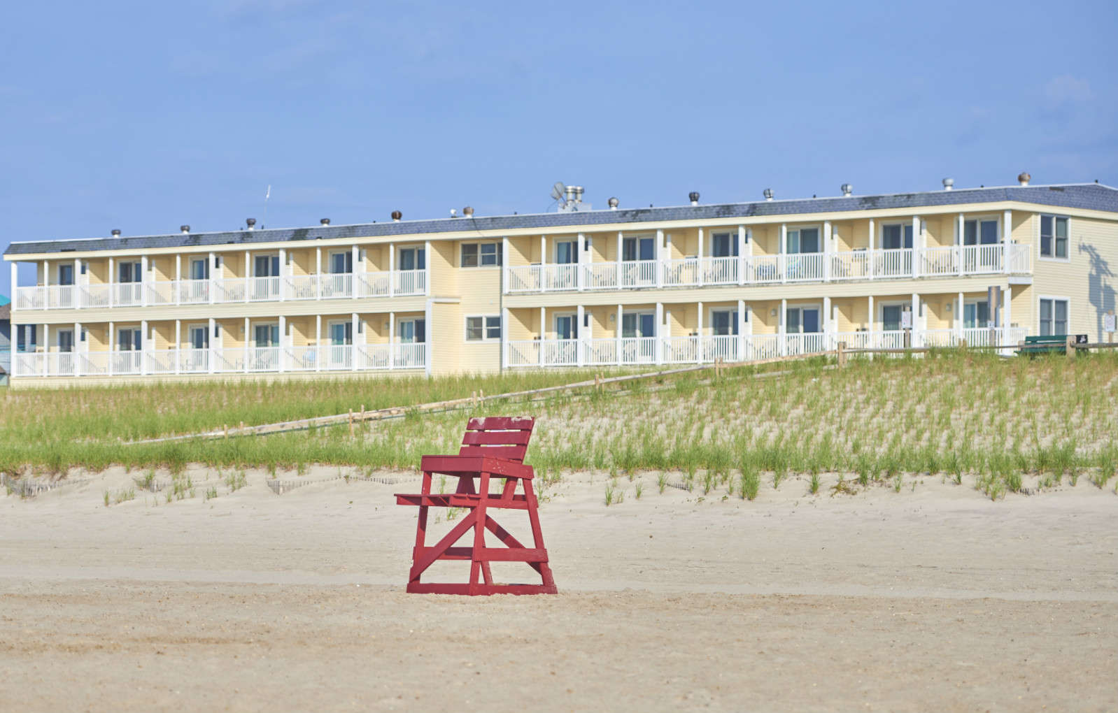 Oceanfront hotel in Ship Bottom NJ offering AAA and AARP savings | Drifting Sands LBI